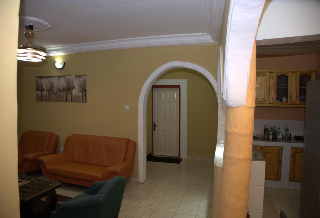 Faith And Grace Guest House Lamin Exterior photo