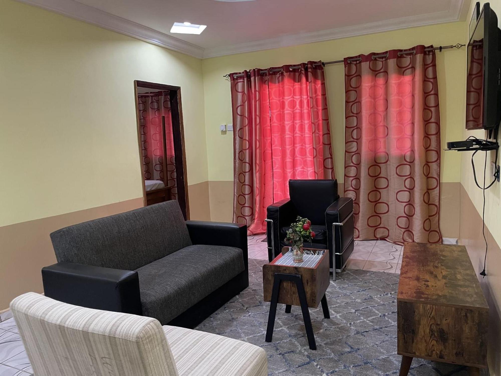 Faith And Grace Guest House Lamin Exterior photo