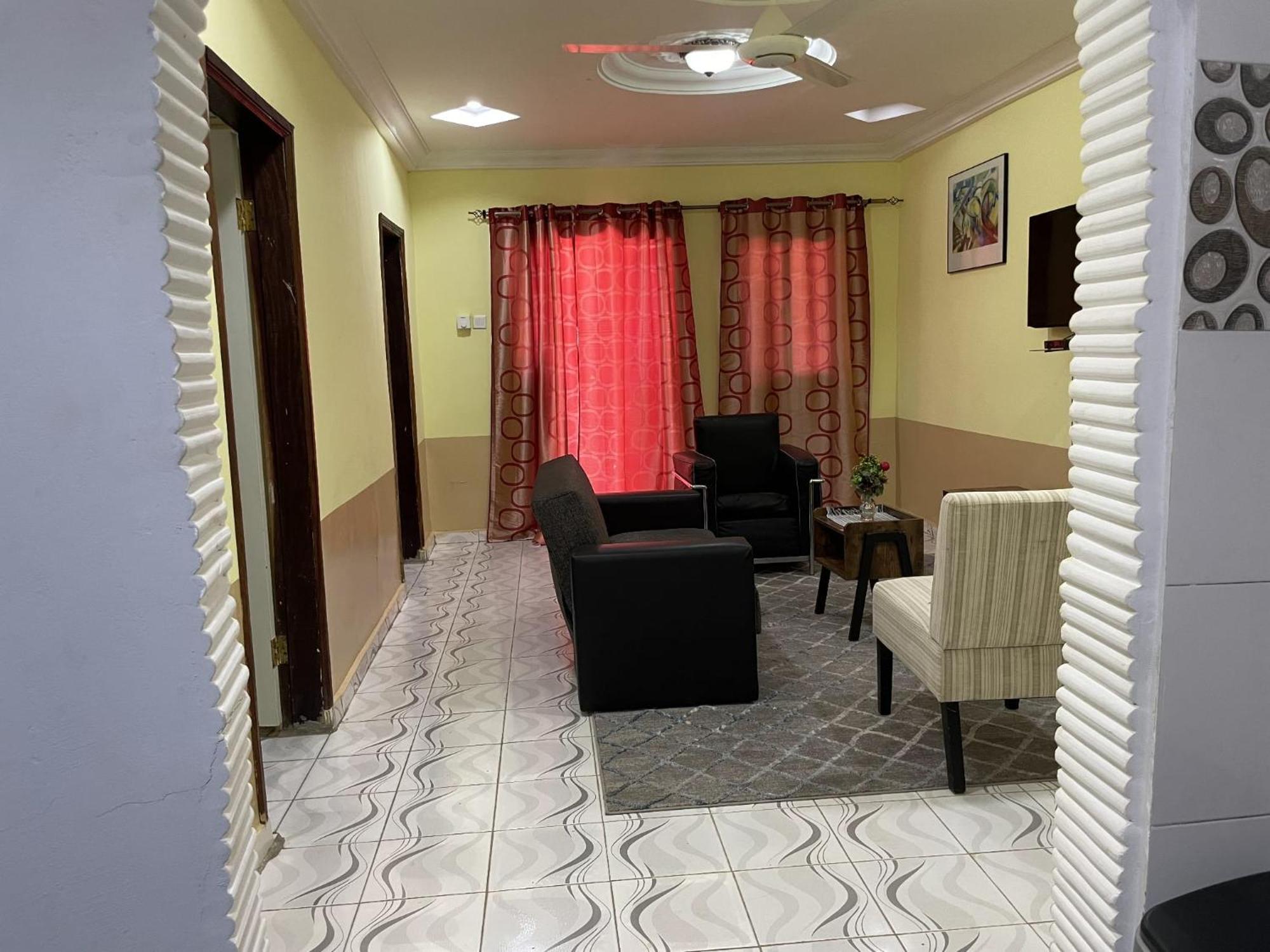 Faith And Grace Guest House Lamin Exterior photo